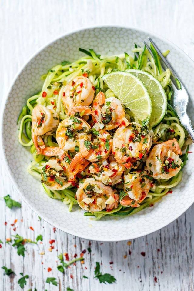 Weight Watchers Cilantro Lime Shrimp with Zucchini Noodles recipe