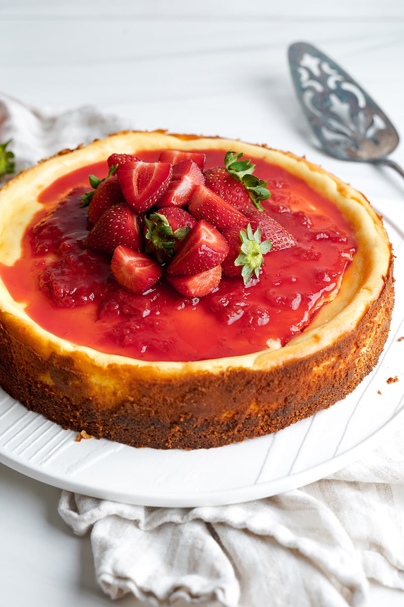French Cheesecake With Strawberries (Low-Carb, Gluten-Free, Grain-Free Recipe)
