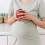Snack ideas gestational diabetes pregnant woman apple