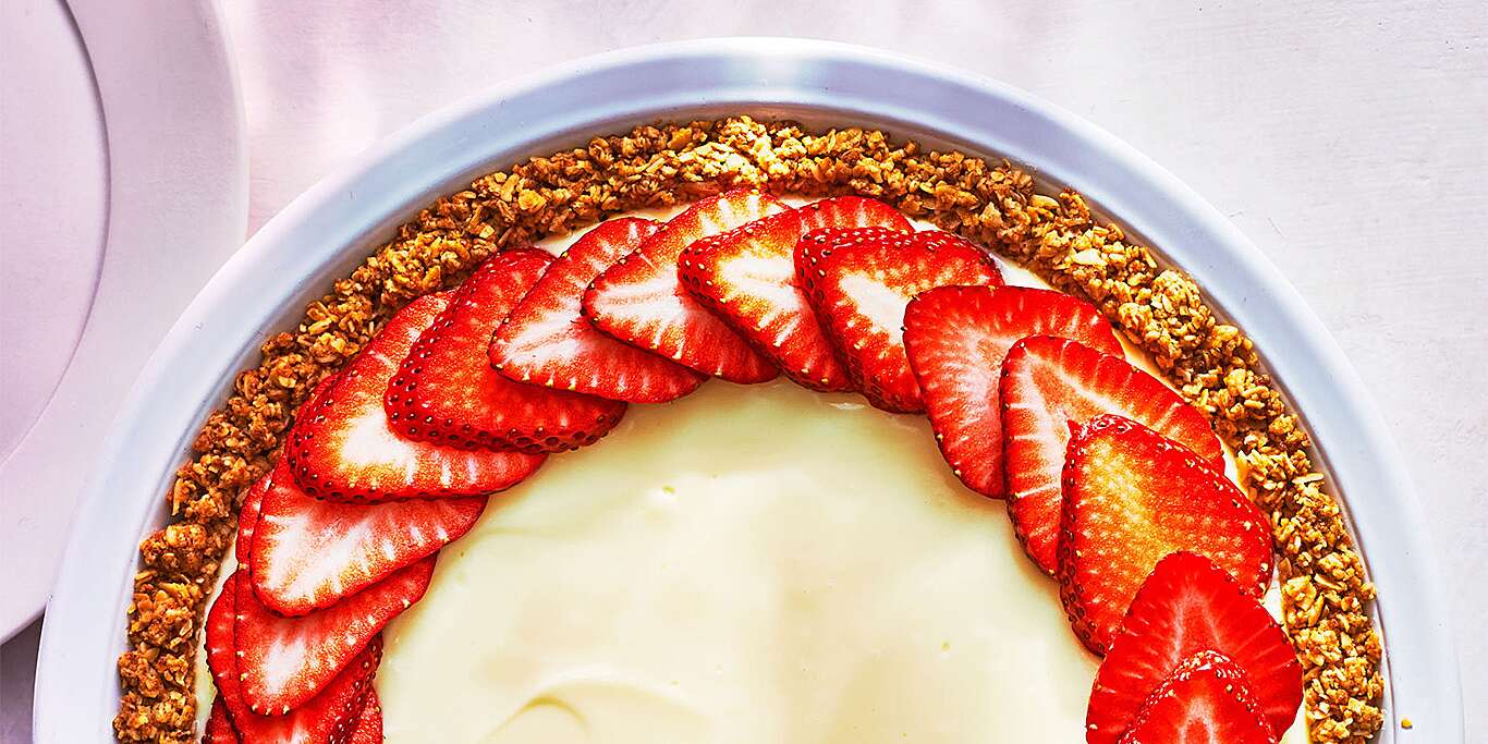 Strawberry & Yogurt Pie | Shape