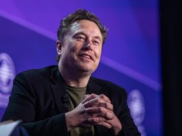 Elon Musk Threatens To Sue FAA For “Regulatory Overreach” After SpaceX Fines