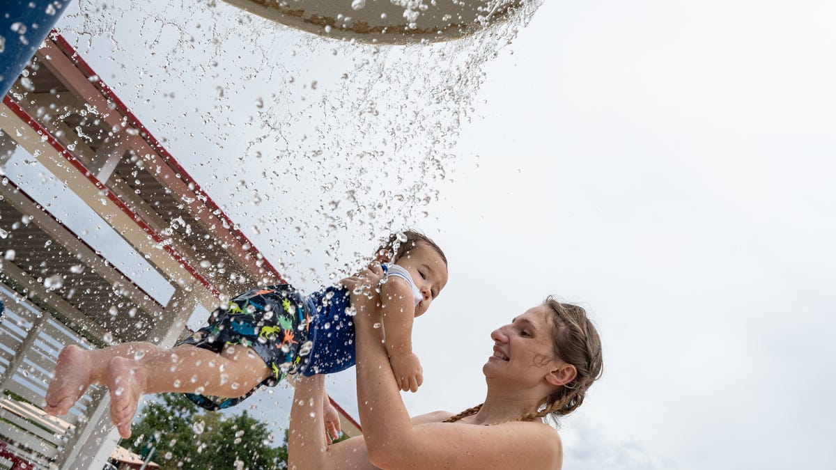 Phoenix hits 110 degrees for a record-breaking 56th day