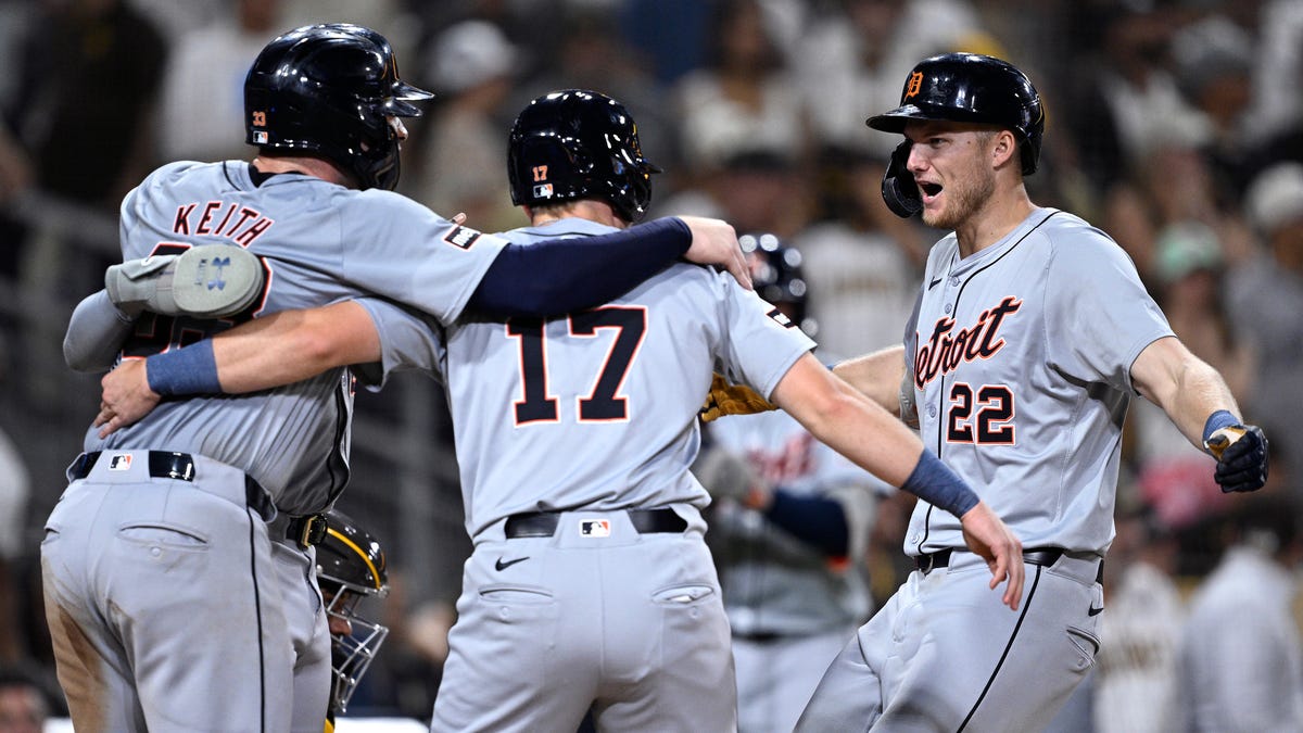 Tigers' Meadows hits dramatic grand slam in ninth inning to stun Padres