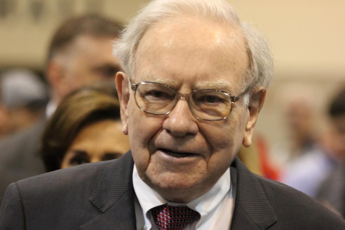 Move Over, Bank of America! You're No Longer Warren Buffett's Top Dividend Stock -- This Company Is...