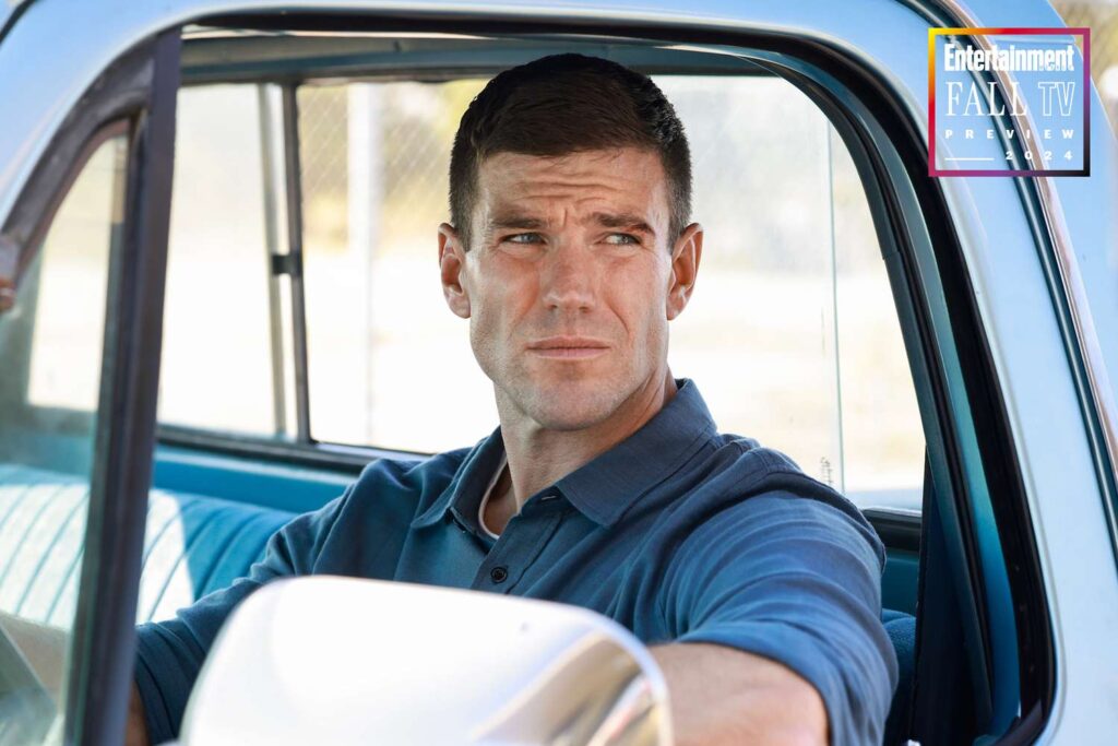 Origins' star Austin Stowell talks becoming young Gibbs