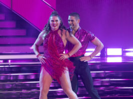 Ilona Maher and Alan Bersten dancing on 