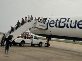 San Diego-bound JetBlue flight makes emergency landing at Kansas airport – NBC 7 San Diego