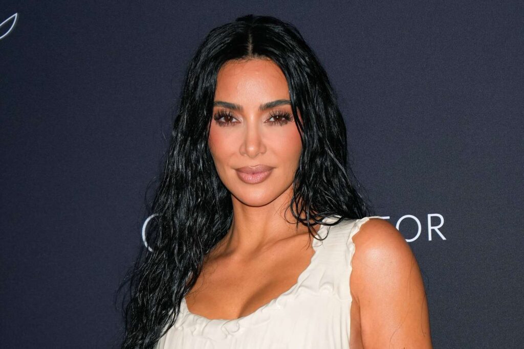 Kim Kardashian Shares Post About Moms Who ‘Struggle’ with Kids’ ‘Learning Difference’