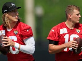 Jaguars QB depth chart: Why Jacksonville trusts Mac Jones as Trevor Lawrence's backup image