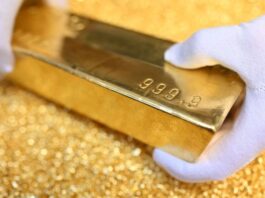 Gold’s hitting new records again. Here’s what it means for the economy