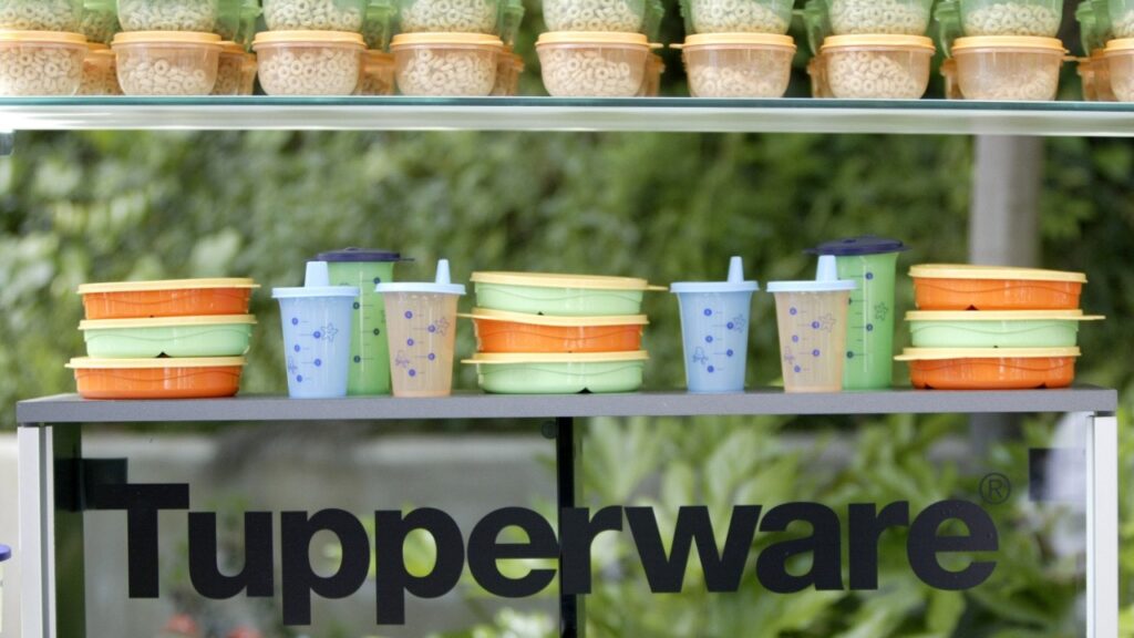 Tupperware files for bankruptcy | Fox Business