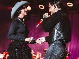 Christian Nodal y Ángela Aguilar comparten dos canciones y su amor durante su paso por Los Ángeles